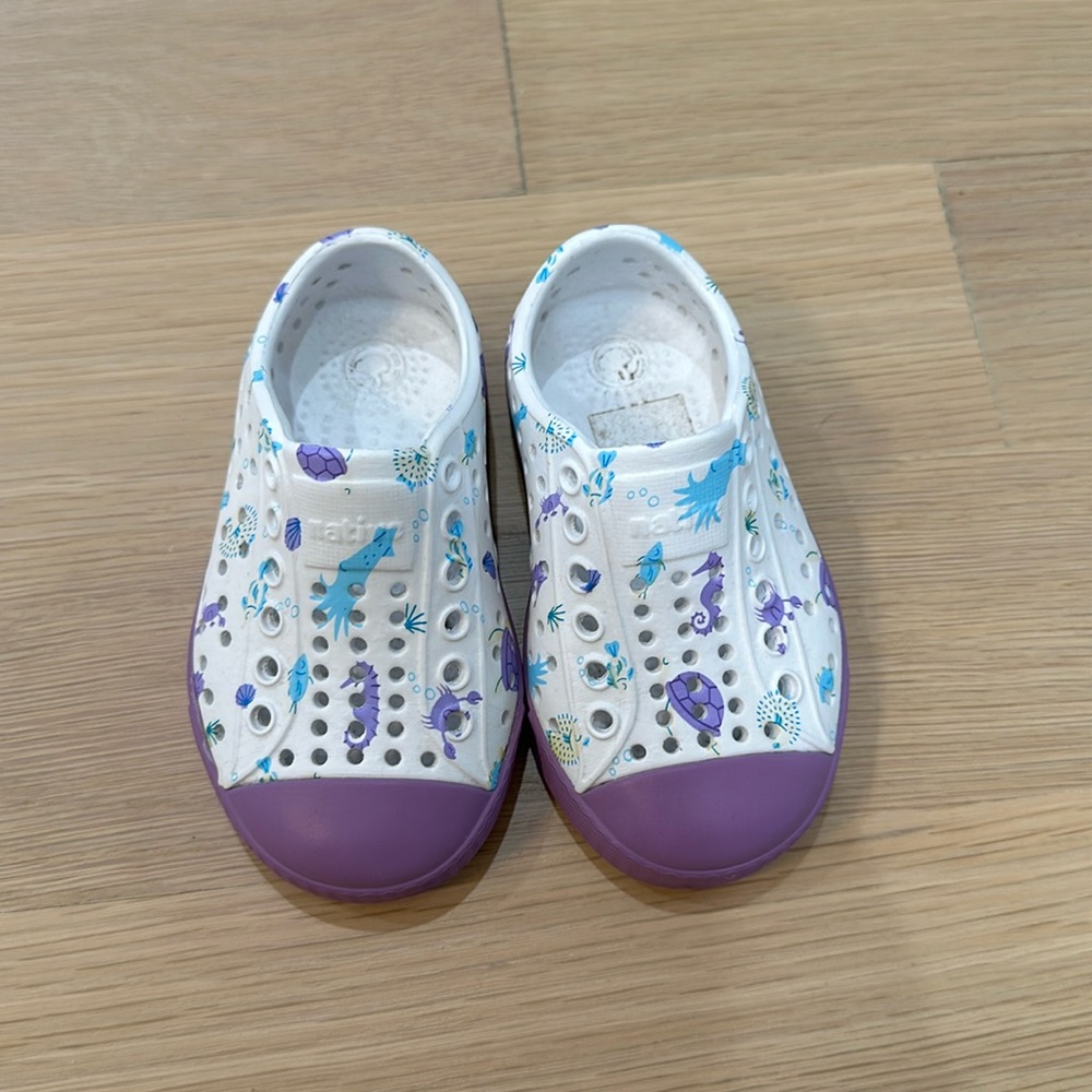 Purple Ocean Native Slip-on Shoes - Size 5